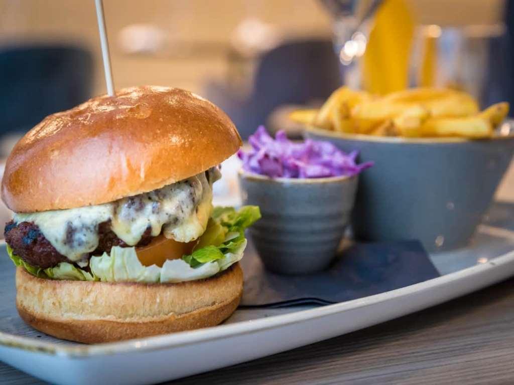 Maldron Hotel Portlaoise Ресторант снимка